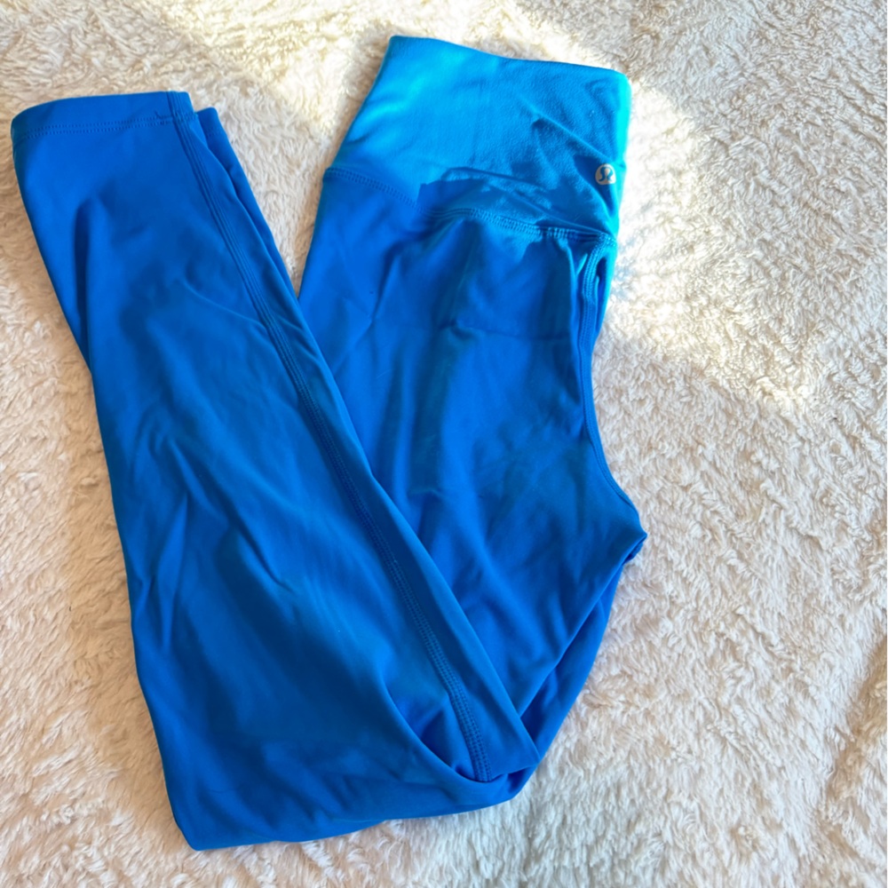 Leggings with lululemon logo